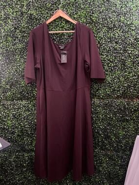 NWT City Chic Maroon Plus Size Dress, Women’s Size XXL